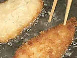揚げ焼きをする