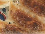羽根つき餃子を焼く